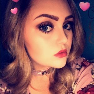 Meet your Posher, Brianna